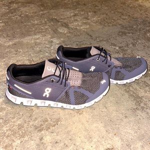 On Cloud Tennis shoes